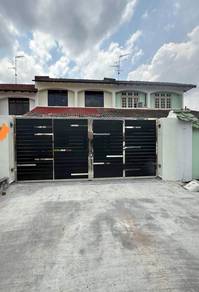 Jln Hang Tuah,Tun Aminah,Skudai Baru (1.5 Storey Renovated House)