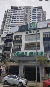 Emerald Avenue Commercial Shop For Rent 