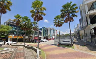 Denai Alam Commercial Shop For Rent 