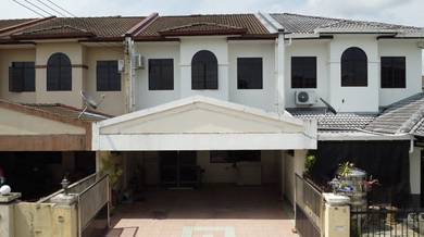 Regal Park Double Storey Terrace Intermediate House For Sale