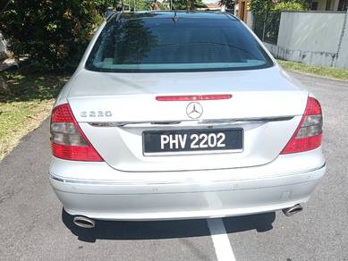 Mercedes E230 year 2008