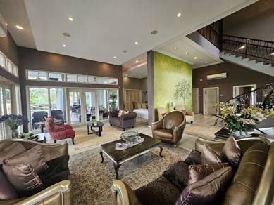 SPACIOUS SIZE Luxury 2 Storey Bungalow Jalan Pekaka Kota Damansara