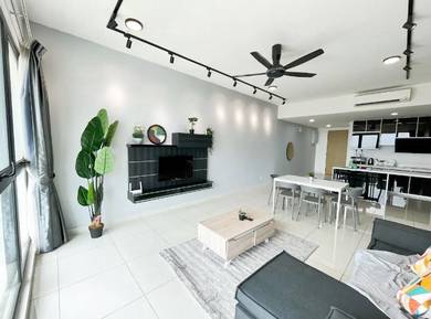 3R2B Freehold Condo【Dkt MRT & University】Full Loan & Fully Furnished!!