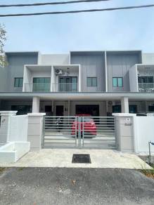 Double Storey Aman Plus, Kuantan