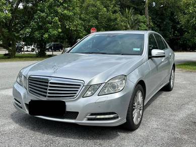 Mercedes Benz E200 CGI BlueEFCY