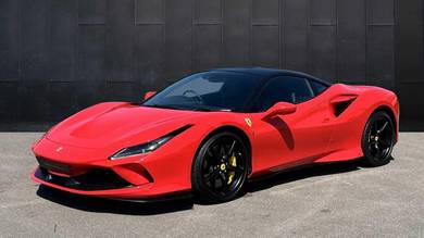 Ferrari F8 TRIBUTO  3.9 (A)