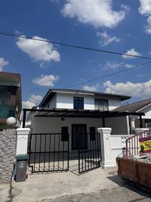 Taman Johor Jaya Jalan Bakawali Semi D House
