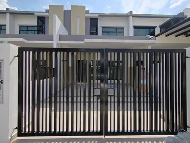 Double Storey House @Mutiara rini@Skudai