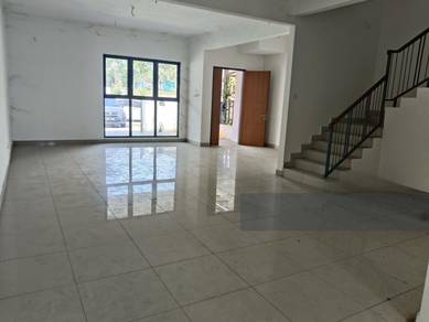 Seksyen U17, Shah Alam, Double Storey For Sale 