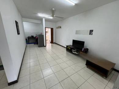 Cova Villa Condominium , Kota Damansara For Sale 