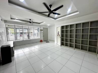 2 Storey Terrace Partially Furnished Bandar Tasik Kesuma, Semenyih