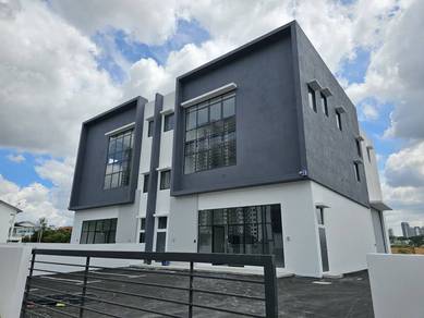 Puchong Meranti Jaya Brand New 2.5 Storey Semi-D Factory for rent