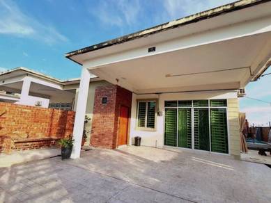 Semi-D 1 Tingkat + Swimming Pool  📍 Taman Janggus Jaya, Alor Janggus,