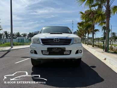 Toyota HILUX 2.5 G VNT DOUBLE CAB (A)