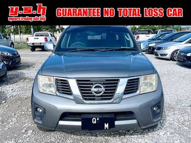 Nissan NAVARA 2.5 LE ENHANCED (A)