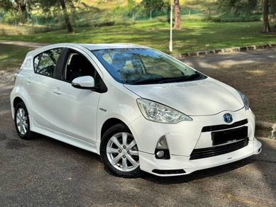 Toyota PRIUS C 1.5 (HYBRID) (A) FREE WARRANTY