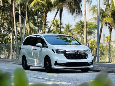 Honda ODYSSEY Absolute 2.4L EXV Fully Loaded