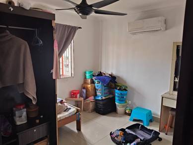 Gugusan Dedap Flat, Kota Damansara.