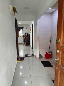 Gugusan Dedap Flat, Kota Damansara.