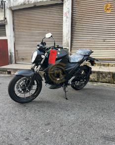Suzuki Gixxer 250 ♠️ Mt-25 Z250 Srk250s ♾️