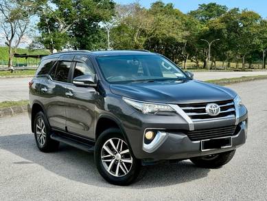 Toyota FORTUNER 2.7 SRZ (A) SPENTION LIKE NEW