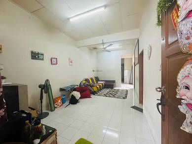 senai jalan bintang  1 tingkat rumah utk dijual