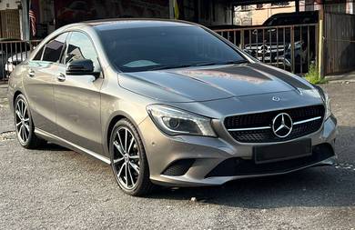 Mercedes Benz CLA200 (CBU) 1.6 (A)
