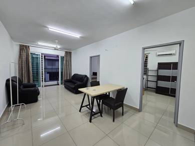 Pacific Place, Fully furnish 2 bedroom. Next to LRT kelana jaya line