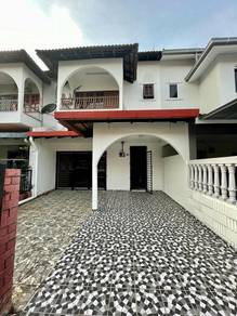 2 Storey, 20'X80' Taman Putra Indah Serdang Raya Seri Kembangan