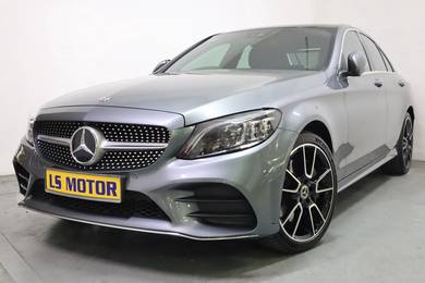 Ori 2019 Mercedes Benz C300 2.0 AMG LINE (A)