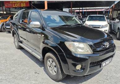Kereta Toyota Hilux Sedia Di sewa Ready For Rent