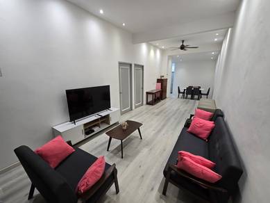Renovated Hui Sing Garden Single Storey Intermediate Terrace House