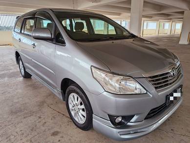 Toyota INNOVA 2.0 G (A)