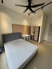 Fully Furnished Master(Female) and Middle(MIX) Room at Platinum Arena
