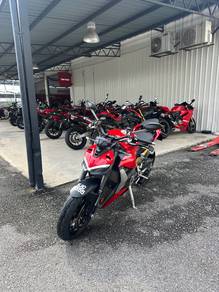 DUCATI Streetfighter V2 2022