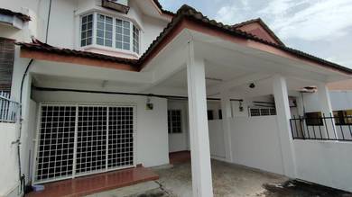 Taman Megah Oakland Seremban 2 Double Storey Terrace Gated