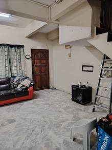 2 Storey Terrace Taman Puchong Intan, Puchong For Sale