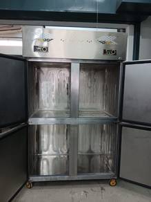Used-4 Door Upright Chiller/Freezer-Piping System