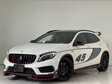 Mercedes Benz GLA45 AMG 4Matic Fi Exhaust