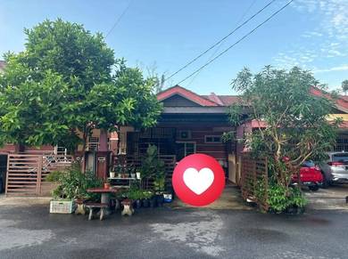 Rumah teres untuk dijual