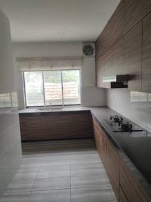 Clover Home Semenyih Double Storey 4r3b Nice unit kitchen aircond
