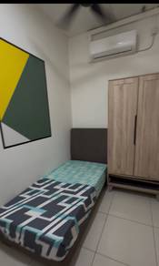 sky habitat / room for rent / single bed / common room / near ciq