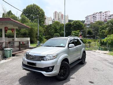 Toyota FORTUNER 2.7 V (A)