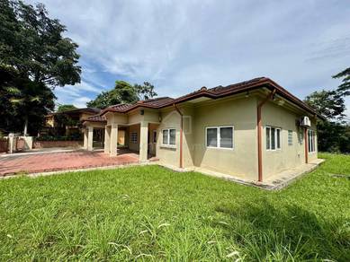 SUPER BIG Bungalow House Monterez Seksyen U9 Subang Shah Alam