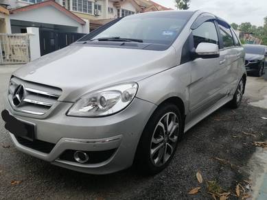Mercedes Benz B180 (CBU) 1.7 FACELIFT (A)