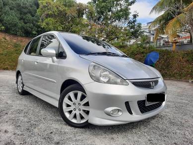 Honda JAZZ 1.5 VTEC FACELIFT (A)CARKING