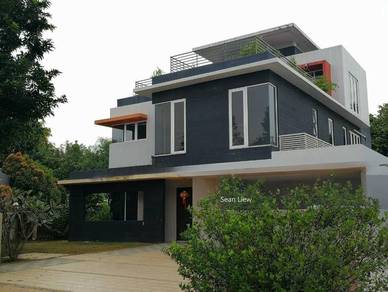 Setia Eco Park 3 Storey Bungalow House For Sale Partially furnished