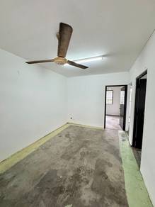 Flat Taman Cempaka Tampoi JB Near CIQ JB Town Good For Investment