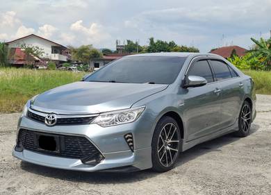 Toyota CAMRY 2.5 HYBRID FACELIFT loan kedai