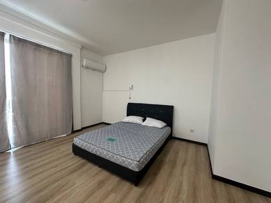 Room , Kota Samarahan
